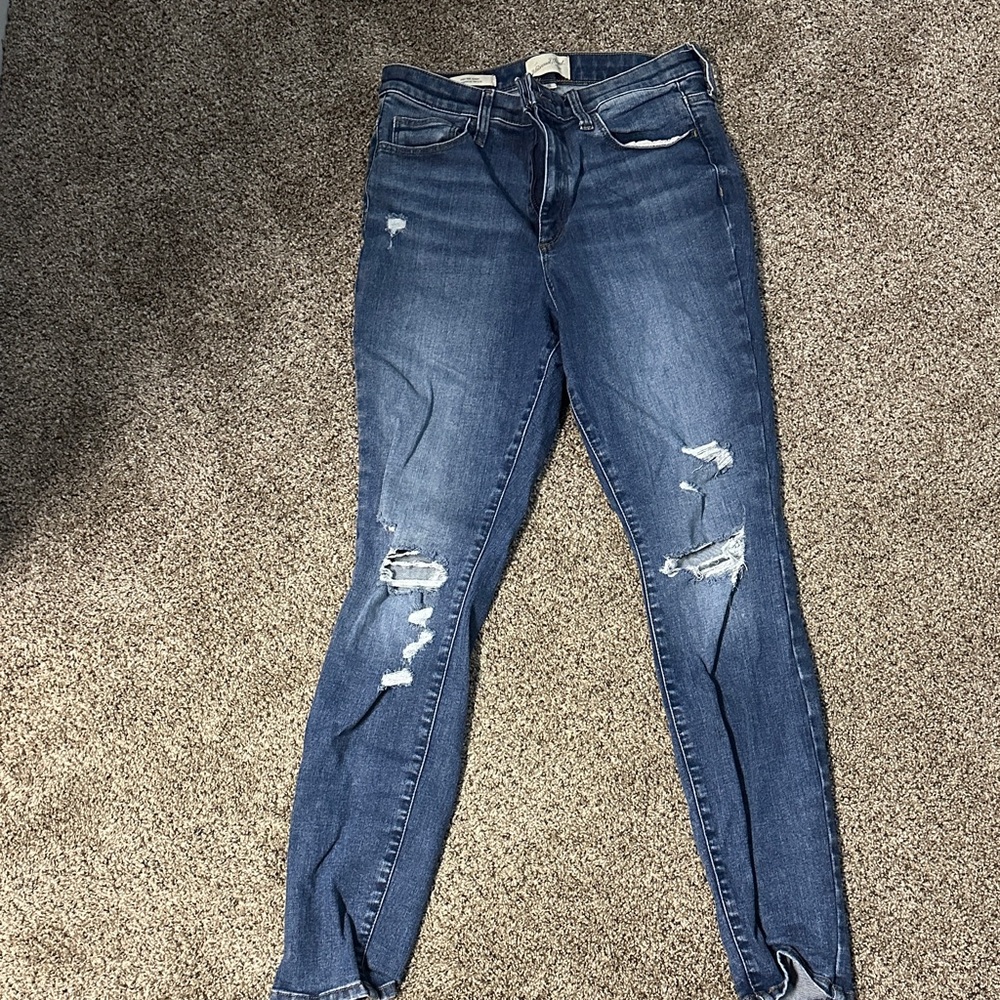Universal Thread Women's Dark Blue Skinny Jeans